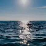 Апартаменти жк атмосфера первая линия моря место паркинг *